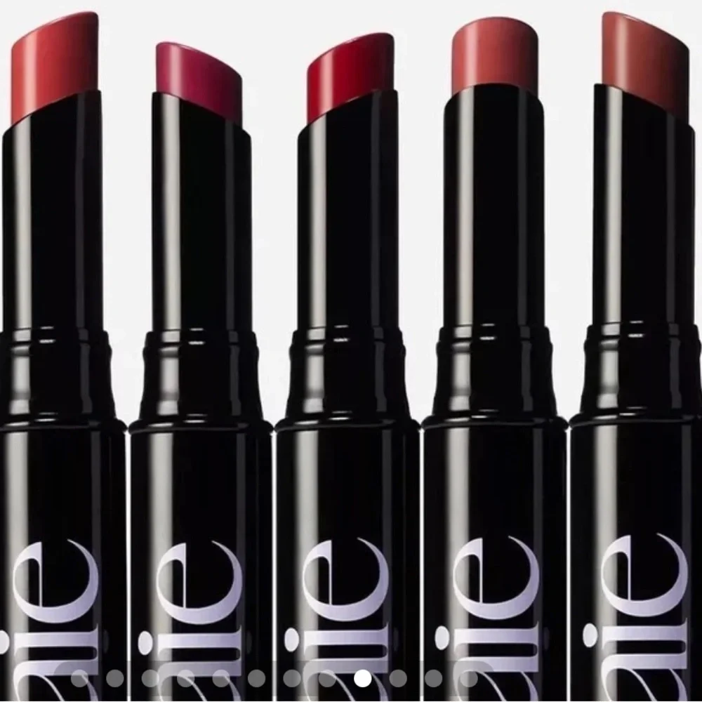 Saie Lip Blur Lipstick soft matte finish blurring formula choose from 4 shades
